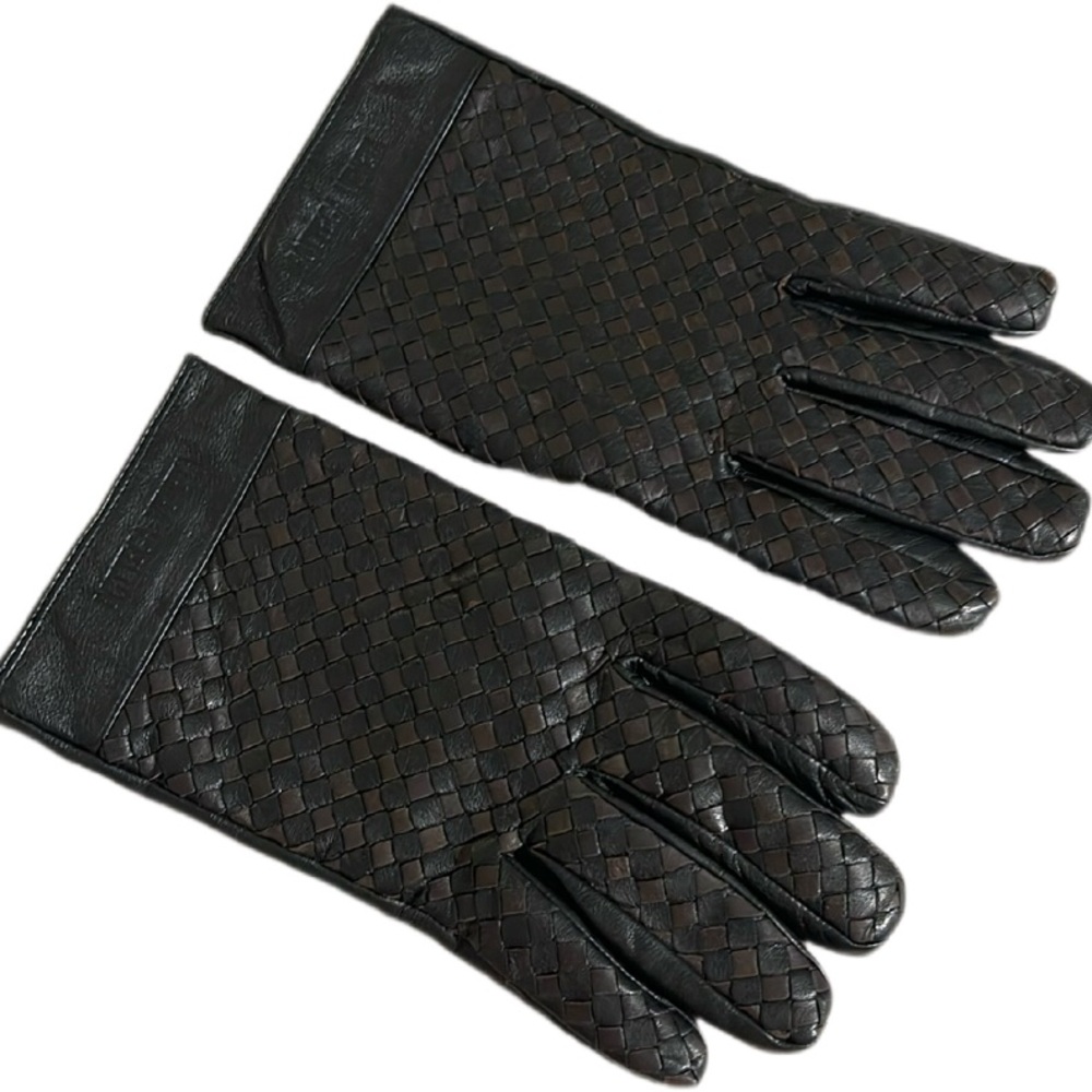 Bottega Veneta vintage woven sheepskin gloves-